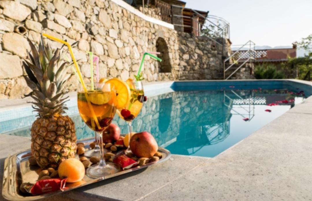 Villa Jewels ,Casa Vacanza Gaggi Exterior foto