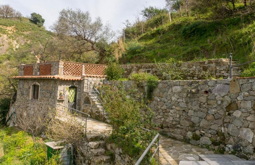 Villa Jewels ,Casa Vacanza Gaggi Exterior foto
